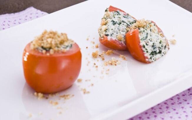 Tomate também ganha recheio de ricota e espinafre em uma versão light Tomate também ganha recheio de ricota e espinafre em uma versão light