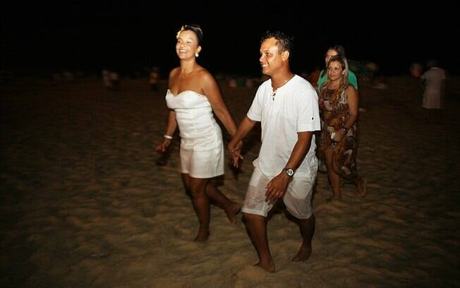 Após a ceia, Solange Couto e os amigos seguiram para a praia do Recreio dos Bandeirantes...