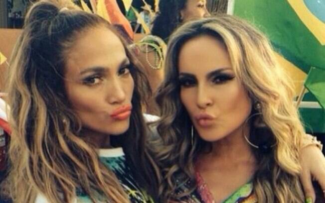 Jennifer Lopez e Claudia Leitte gravam clipe da Copa