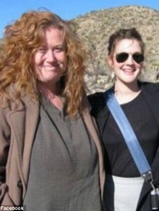 Drew Barrymore entre Jessica e o pai