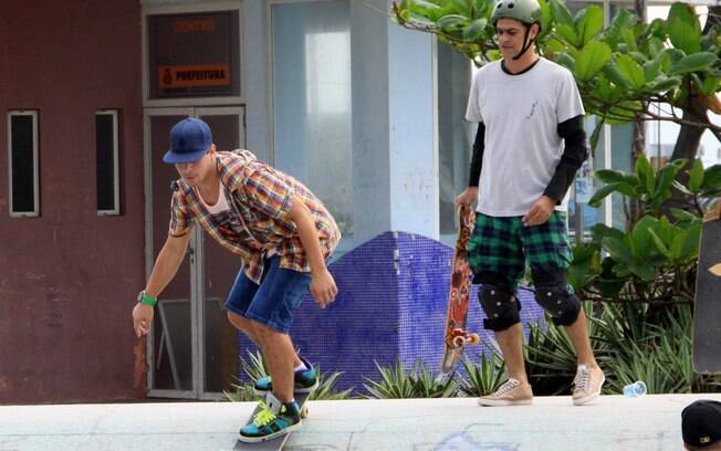 Eduardo Moscovis e Thiago Martins gravam
