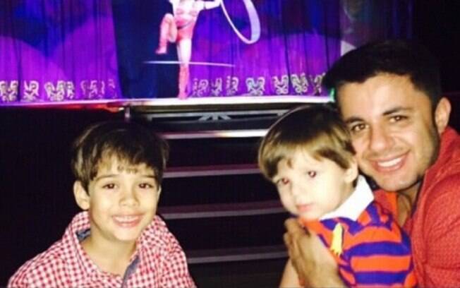 O cantor deixou dois filhos: João Gabriel, de  seis anos, e Bernardo, de dois.. Foto: Reprodução/Instagram