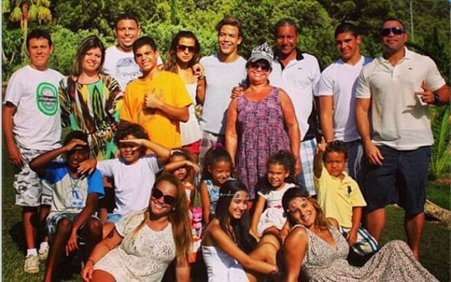 Paula Morais se despede das férias com a família de Ronaldo