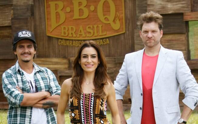 Ticiana Villas Boas com os jurados Rogério deBetti (de boné) e Carlos Bertolazzi