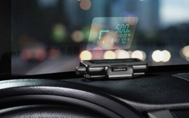 Garmin lança dispositivo que projeta mapas e dados do GPS do smartphone no para-brisa