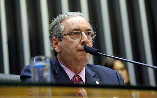Deputados preparam pedido de investigação contra Cunha pelo Conselho de Ética