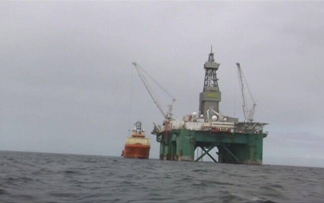 Exploração de petróleo no arquipélago: três décadas após a guerra, tensão entre países continua