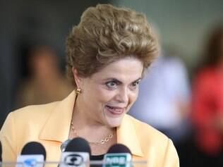 A presidente Dilma Rousseff afirmou que a redução do preço da gasolina é uma decisão que cabe a Petrobras