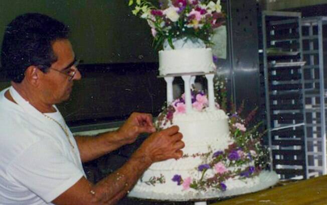 Buddy 'Bartolo' Valastro, pai de Buddy, deixou o legado da confeitaria Carlo´s Bakery para o filho quando morreu em 1994