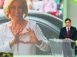 Em papo com Carlos Nascimento, Hebe criticou a RedeTV! na noite dessa quarta (22), no SBT