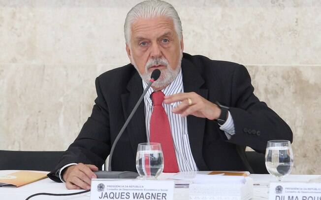 Jaques Wagner, ministro da Casa Civil, tentou passar uma mensagem de otimismo em relação às possibilidades de superação da crise econômica e de retomada do crescimento