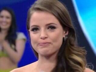 Agatha Moreira se emocionou durante participação no Faustão