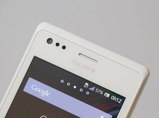Xperia M Dual tem tela de 4 polegadas