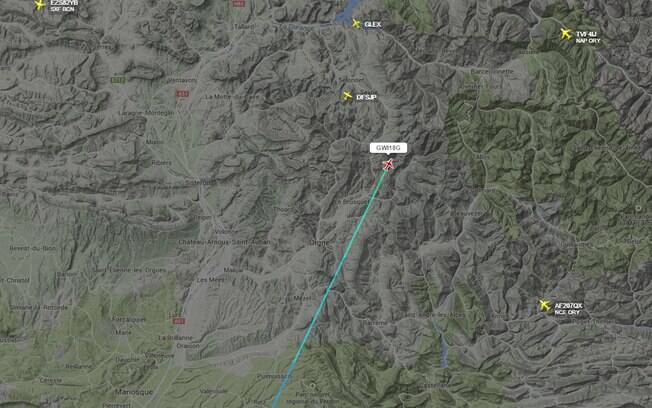Imagem postada no perfil do Twitter do site Flightradar mostra a última localização do Airbus A320, nesta terça-feira