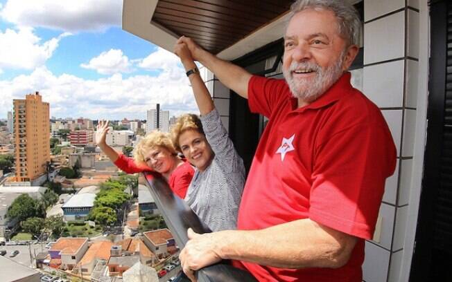 Dilma Rousseff visitou o ex-presidente Lula após a condução coercitiva
