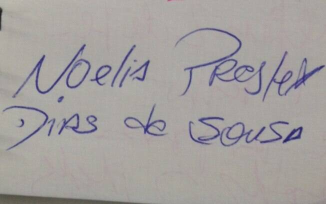 Assinatura de Noelia Presley no caderno da reportagem