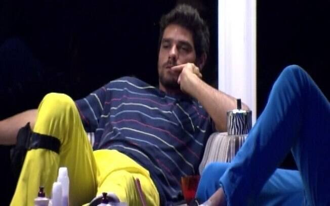 Diego fala sobre relacionamento com a mãe