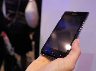 Xperia J, um dos smartphones mais baratos que a Sony levará para o Brasil no primeiro semestre