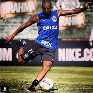Sheik treinando pelo Corinthians