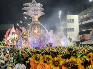 Desfile da Unidos do Peruche, campeã do Grupo de Acesso de São Paulo
