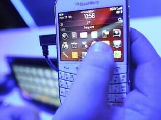 BlackBerry começa a sofrer pressão de outros fabricantes, como Samsung e Nokia