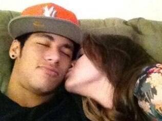 Neymar e Bruna Marquezine: namoro conturbado