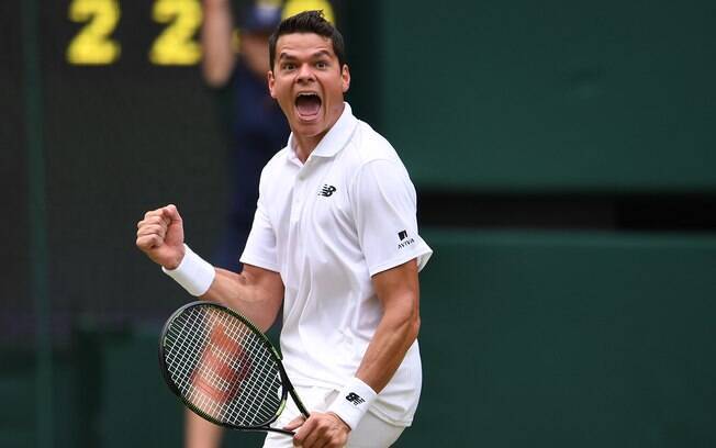 Milos Raonic venceu Roger Federer por 3 a 2 e está na final de Wimbledon Milos Raonic venceu Roger Federer por 3 a 2 e está na final de Wimbledon
