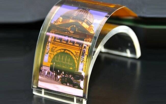 Sharp mostra novas telas de LCD e OLED que poderão ser usadas em smartphones no futuro
