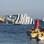 O navio Costa Concordia, que levava 4.000 pessoas, naufragou após bater em banco de areia próximo à ilha de Giglio (Itália). Foto: AP