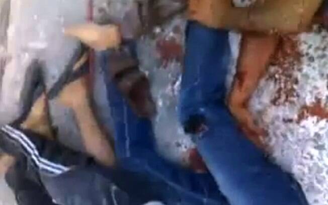 Reprodução de vídeo mostra corpos em Bayda, Síria (03/05)