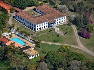 Vista aéria do histórico Hotel Fazenda Boa Vista, em Bananal