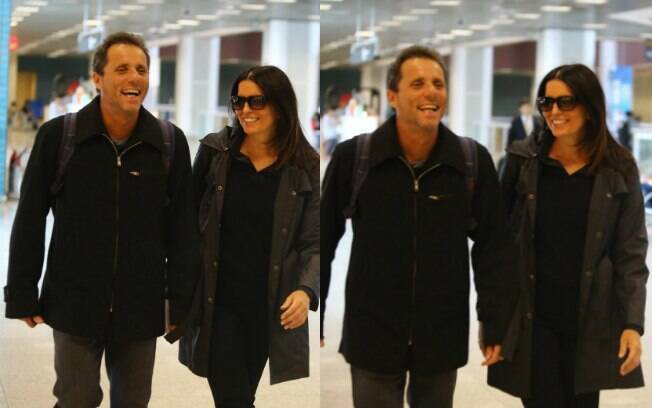 O casal fez bonito no aeroporto