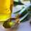 Azeite de oliva (em pequena quantidade). Foto: Getty Images