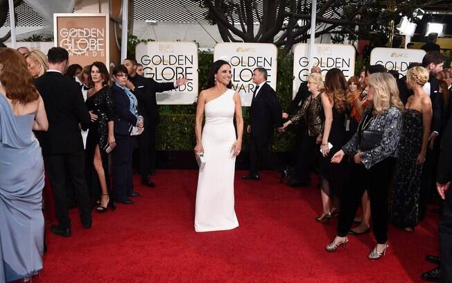 Julia Louis-Dreyfus posa para fotógrafos. Foto: AP
