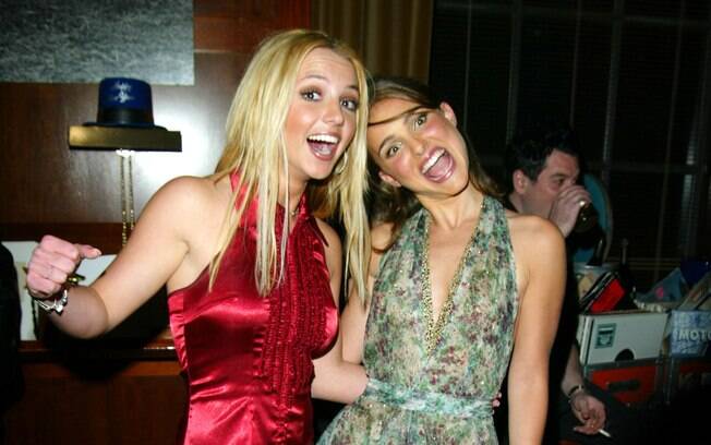 Britney Spears e Natalie Portman são amigas desde 2002, quando deram uma festa de ano novo juntas
