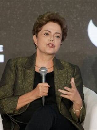 Dilma sanciona Orçamento de 2015 com aumento do fundo partidário de R$ 580 mi