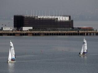 Balsa do Google chama atenção dos moradores de San Francisco