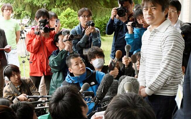 Takayuki Tanooka%2C pai de Yamato%2C concede entrevista coletiva a jornalistas nesta sexta-feira%2C em Hakodate%2C no Japão