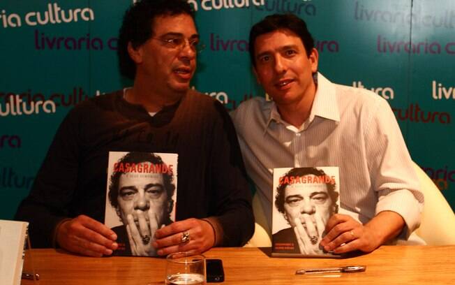 Jornalista Gilvan Ribeiro escreveu livro junto com Casagrande