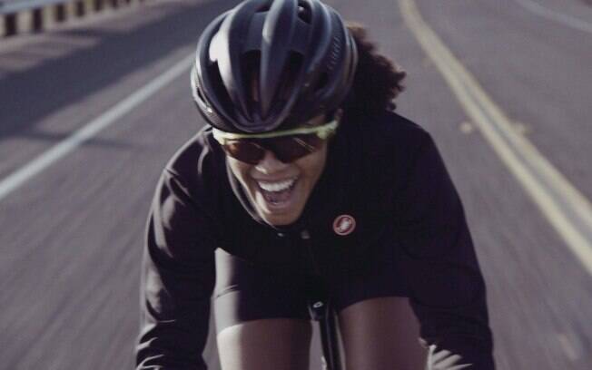 Ayesha McGowan%2C ciclista de estrada dos EUA