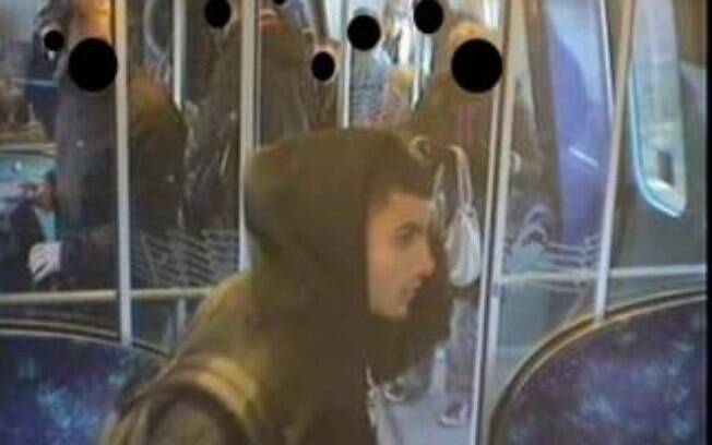 Imagem do circuito interno de um ônibus mostra Omar Abdel Hamid El-Hussein, possível autor do ataque que deixou dois mortos em Copenhage