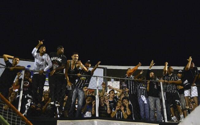Marketing do Corinthians admite preocupação com preço dos ingressos no Itaquerão 
