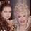 Onde contracenava com Dercy Gonçalves, sua avó na novela. Foto: Reprodução e TV Globo