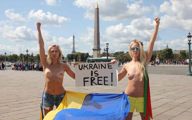 24 de Agosto - No Dia da Independência da Ucrânia, militantes fizeram atos solitários ao redor da Europa, sempre com críticas severas a Vladimir Putin. Foto: Femen/Divulgação