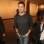 Cauã Reymond indo embora do São Paulo Fashion Week, após desfilar para Alexandre Herchcovitch. Foto: AgNews