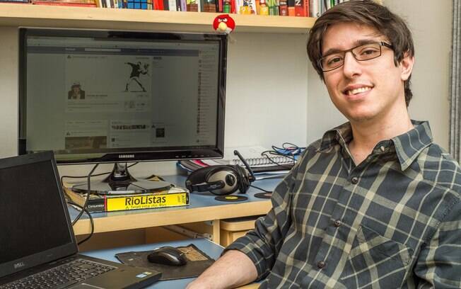 Marcos, idealizador do grupo, inspirou-se na mobilização instantânea das flash mobs