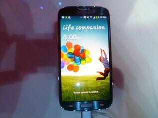 Interface TouchWiz ganha mais relevância em relação ao Android em nova versão do Galaxy S