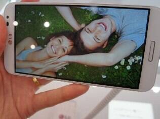 Grand Memo, smartphone da ZTE com Android e tela de 5,7 polegadas