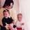 Michael Jackson em momento íntimo com os filhos. Foto: Grosby Group / BrainPix / Getty Images / Reprodução