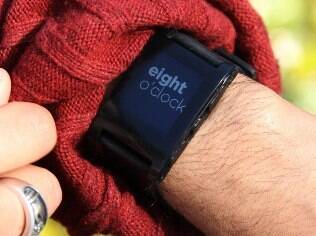 Pebble reaqueceu o mercado de relógios inteligentes